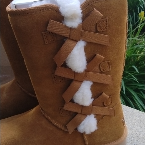 NWT Kookaburra by UGG size 10 - Picture 2 of 11